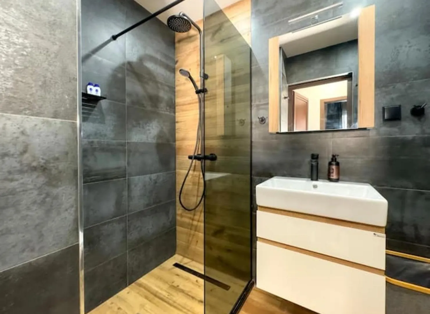Sofia'S Finest 1Bd Executive Apartment In Top Center Bulgaria