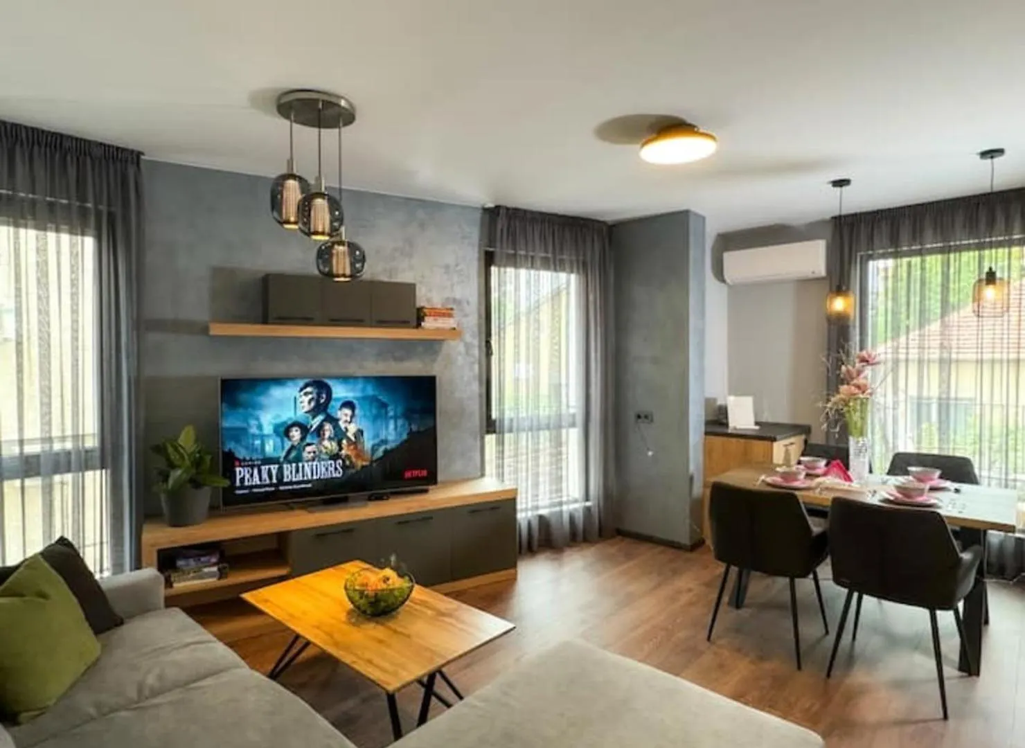 Sofia'S Finest 1Bd Executive Apartment In Top Center
